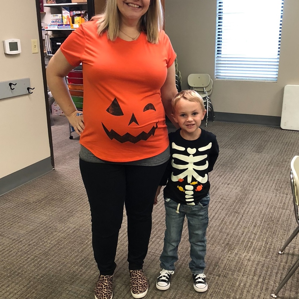 Maternity jack-o’-lantern top! 🎃 - Picture 2 of 4